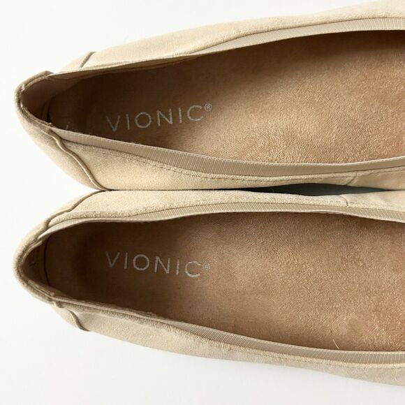 Vionic Anita Ballet Flat in Gold Suede Size 6.5 - Picture 5 of 7